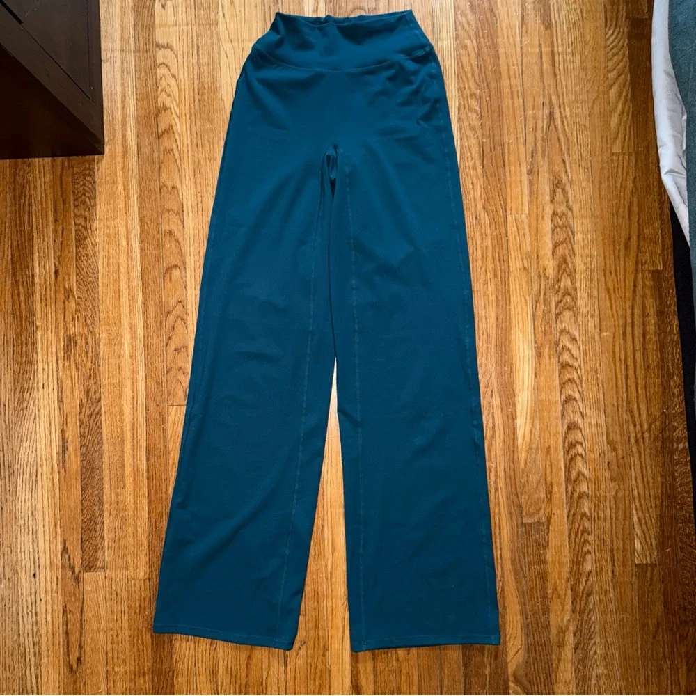 Ptula 365 Straight Leg Pants 35” inseam - Picture 4 of 6